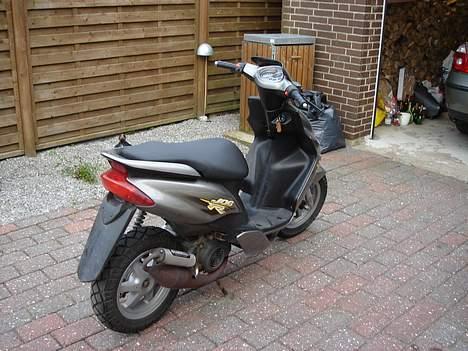 Yamaha Jog R (Solgt) billede 3