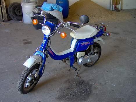 Suzuki FZ 50 (SOLGT) billede 4