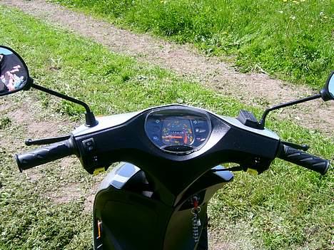 Suzuki Estilete billede 7