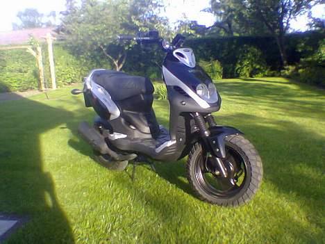 PGO PMX NAKED  billede 4