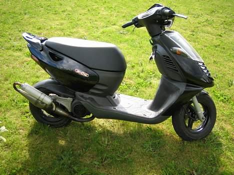 Aprilia Sonic - Nr. 10 - (Solgt) billede 4