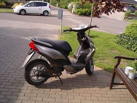 Yamaha Jog R . SOLGT  billede 3