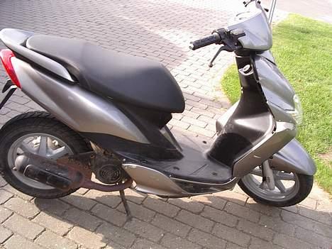 Yamaha Jog R . SOLGT  billede 5