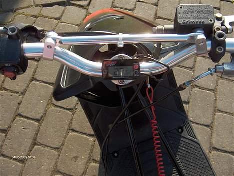 Yamaha Jog  LC  -iSO-©SOLGT billede 2