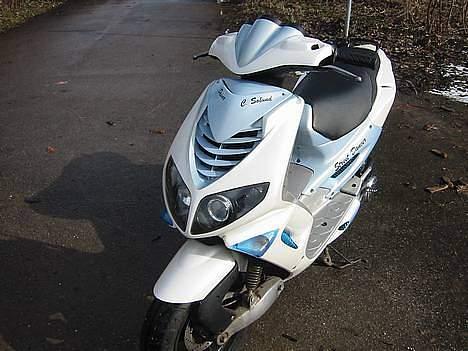 Peugeot Speedfight 2 billede 1