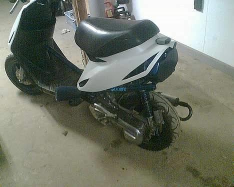 Yamaha Jog AS <SOLGT> billede 1