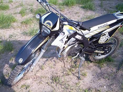 Gilera RCR LC - Totaltskadet billede 1
