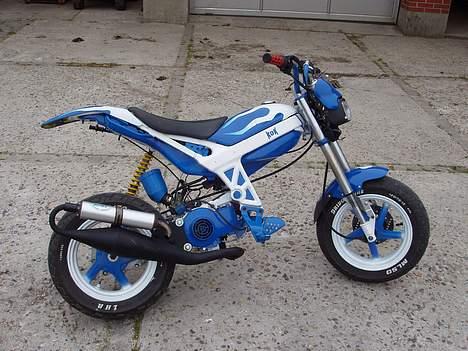 Suzuki Street Magic***** Solgt** billede 8