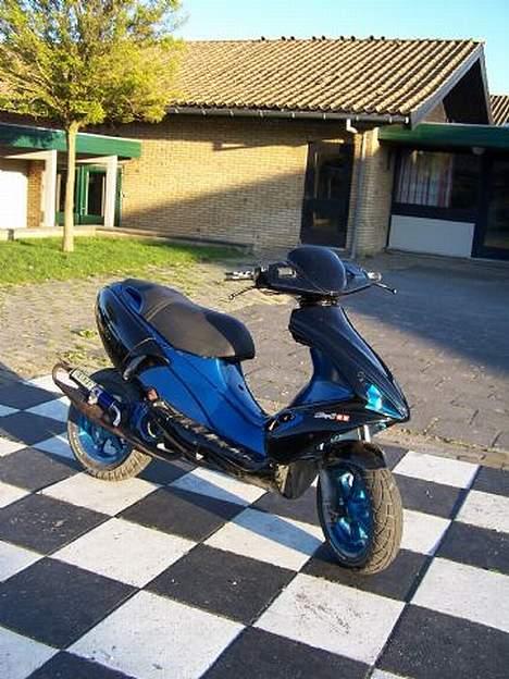 Benelli 491    | SOLGT | - Vandt da lige "Årets Kwærn 06 " det mest Bondske træf man kan forestille sig :P billede 18