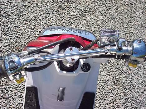 PGO hot 50 billede 3