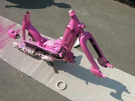 Vespa Ciao Projekt færdigt :) - Lii en 4 lag og så sku den da holde.. billede 13