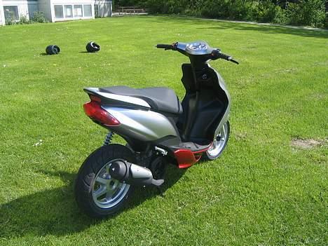 Yamaha Jog R(Med anlæg)(Stjålet) billede 13