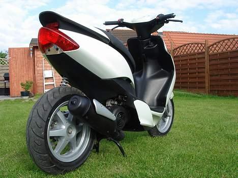 Yamaha Jog R SOLGT :´( - Ser ud som ny jo :-) men den er jo også kun et år gammel billede 9