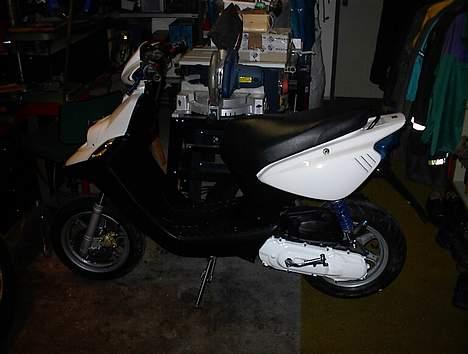 Suzuki .   scooter jeg har haft. - solg for 7500kr billede 10