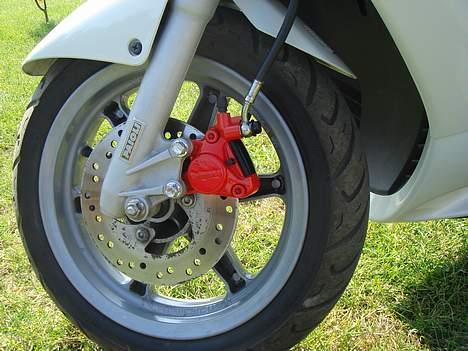 Yamaha Jog R SOLGT :´( - Malede lige min kaliber billede 11