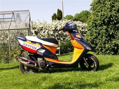 Honda SFX - Jeg synes sQ den er meget fed .. den skal bare snart autolakeres..  billede 1