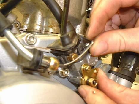 Aprilia Rs50 > > > SOLGT < < < - Justere lige oliepumpen billede 5