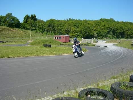 Aprilia Sonic Solgt - Løvel billede 5