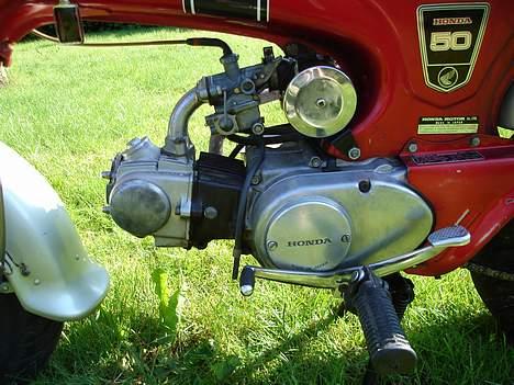 Honda Dax ST50. nye Pics;) - Den gamle motor som er strit billede 12