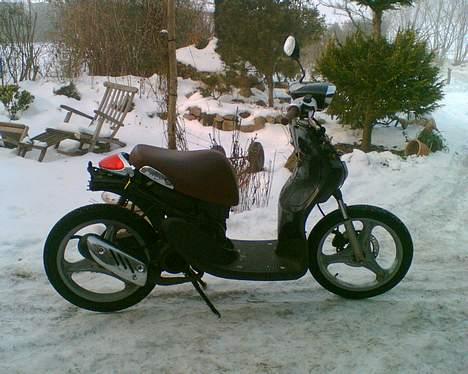 Yamaha Why (Not) SKRIV IKK HER!! - Så begyndte jeg at pille skjoldene af billede 2