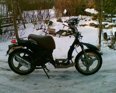 Yamaha Why (Not) SKRIV IKK HER!! - Og så kom jeg lidt af skjoldene på igen. jeg ville ud at køre lidt på den. billede 3