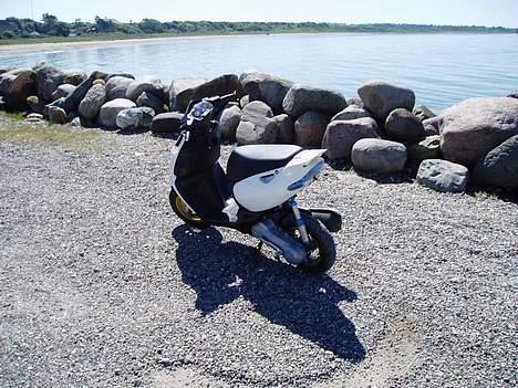 Aprilia Sonic GP *Sommer Scooter* - Stadig! :D billede 3