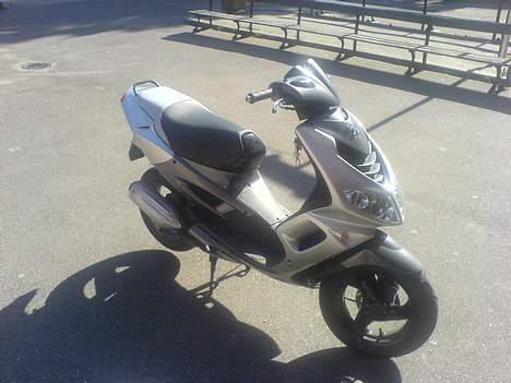 Peugeot Speedfight 2 billede 8