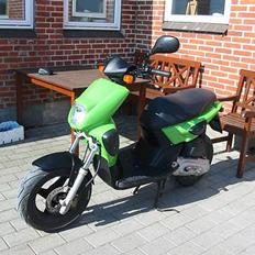Yamaha Slider (TIL SALG)