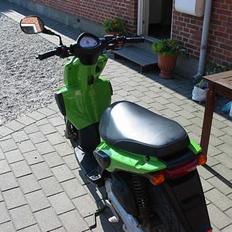 Yamaha Slider (TIL SALG)