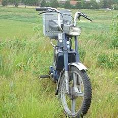 Vespa Bravo [ TILSALG]