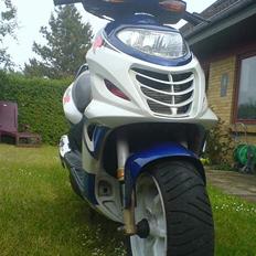 Suzuki Katana AY50 R LC *SOLGT*