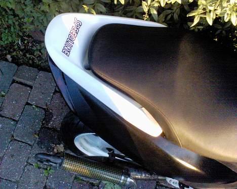 Yamaha jog r (solgt) billede 7