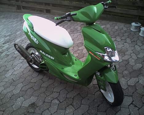 Yamaha jog r ( SOLGT ) - Taget med mobil billede 2