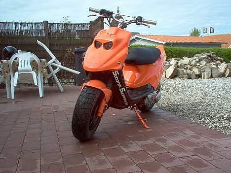 PGO Hot 50 solgt !! billede 1