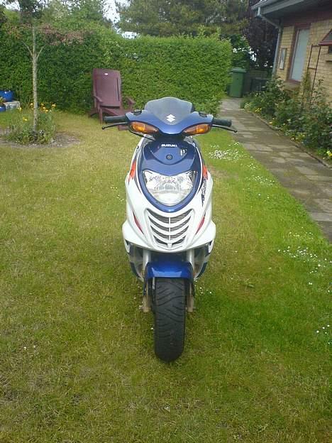 Suzuki Katana AY50 R LC *SOLGT* billede 11