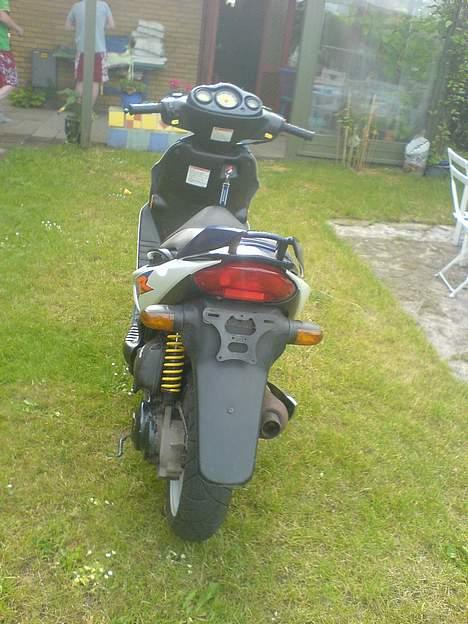 Suzuki Katana AY50 R LC *SOLGT* billede 12