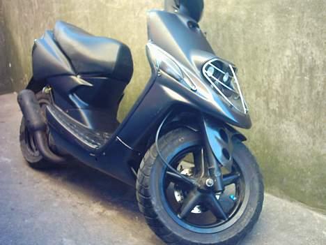 Yamaha Spy SOLGT billede 2