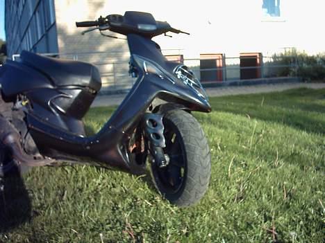 Yamaha Spy SOLGT billede 4