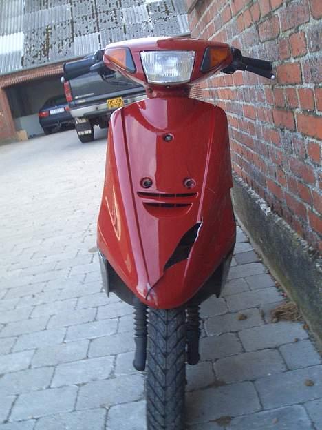 Yamaha Jog FS {STJÅLET} - Et lille sammenstød med en bil... AV AV billede 13