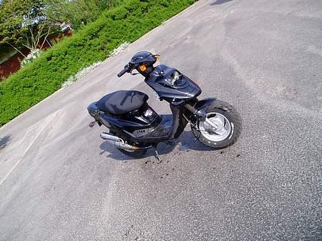 PGO Hot 50 Black Pearl billede 4