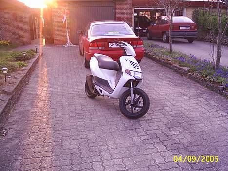 Derbi Atlantis/sr50 lc(80%) - lidt aften sol billede 11