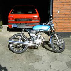 Yamaha 4 gear dx (solgt)