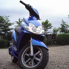 Yamaha jog R slogt