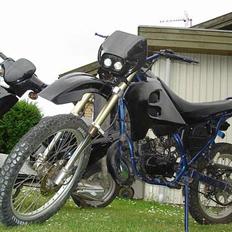 Suzuki Rmx Projekt solgt.