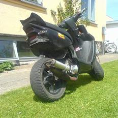 Yamaha Spy