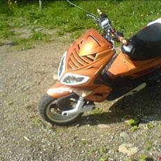 Peugeot Speedfight 2 SOLGT!