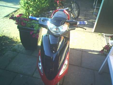 PGO Galaxy billede 1