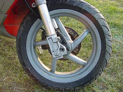 Aprilia Sr50 AC / SD *SOLGT* billede 2