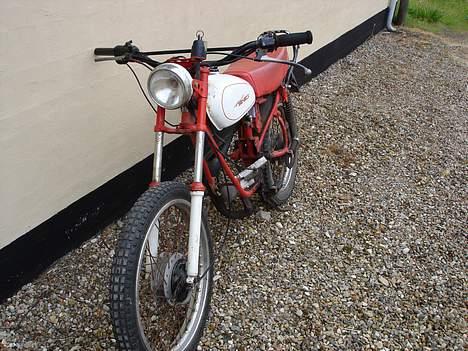 Yamaha Ty 50 //SOLGT// - den sædvanlige fotoplads :) billede 1