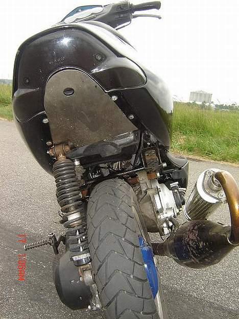 Aprilia Sonic LC DUE+ - SOLGT - C16´eren er lidt bedkidt, og det er røven nu også ;-) billede 12